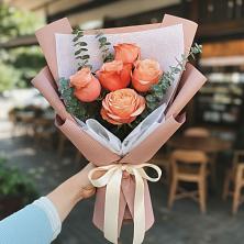 Букет цветов из:  Розы в Сенгилее