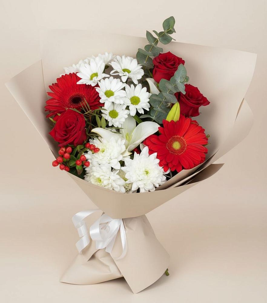 Букет поцелуй лета в Сенгилее Букет цветов из: Розы, Хризантемы, Герберы и Лилии в Сенгилее