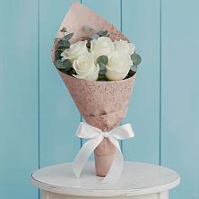 Букет цветов из:  Розы в Сенгилее