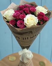 Букет цветов из:  Розы в Сенгилее