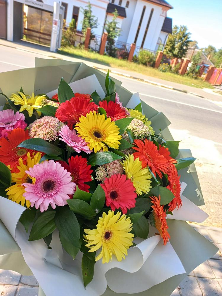 Букет цветов из: Герберы в Сенгилее