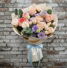 Букет цветов из:  Розы, Лизиантусы и Гвоздики в Сенгилее